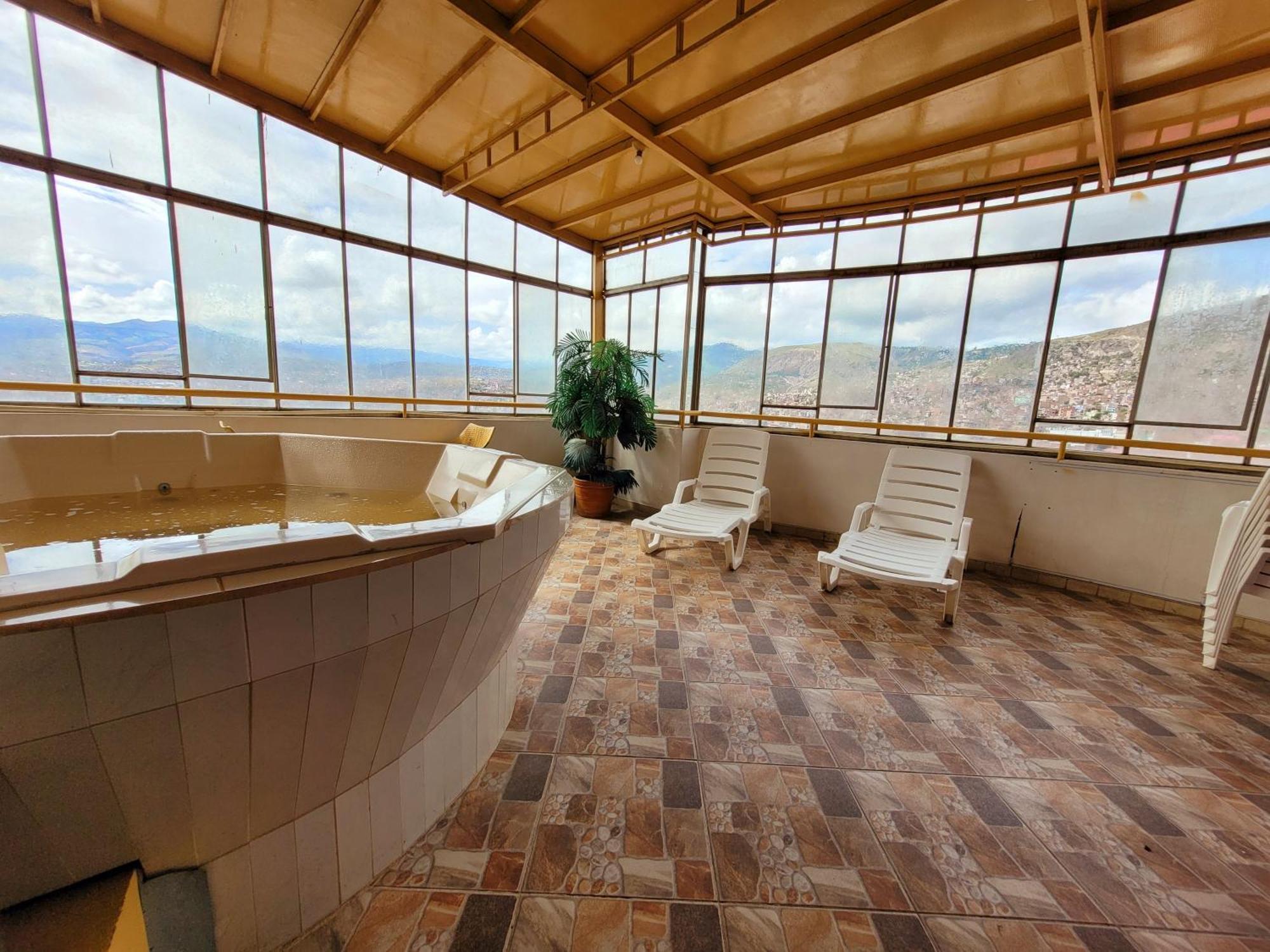 Illari Wari L - Hotel Sauna Ayacucho Exteriér fotografie